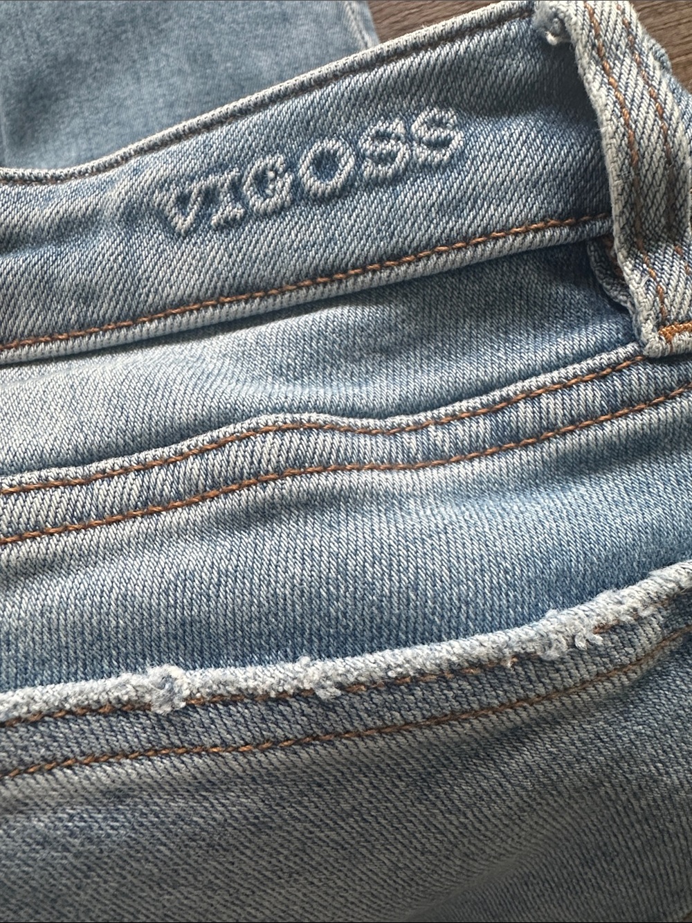 Vigoss Light Wash Jeans - Picture 8 of 10